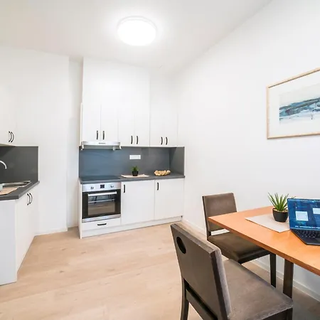 Apartment Rezidence Nadrazi *